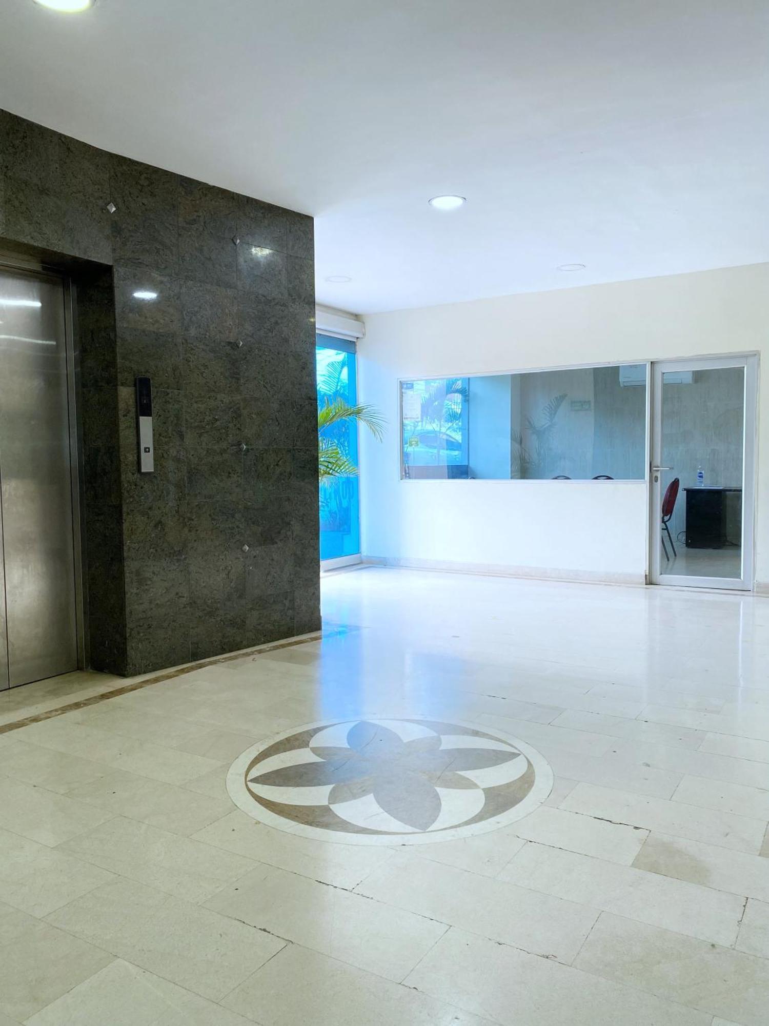 Hotel Continental Plaza Barranquilla Баранкила Екстериор снимка