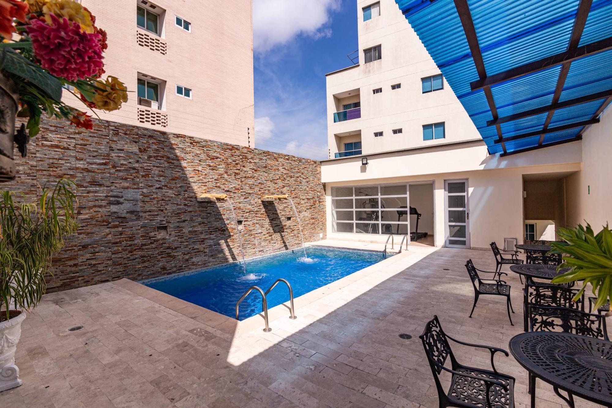 Hotel Continental Plaza Barranquilla Баранкила Екстериор снимка