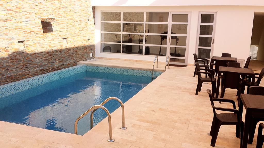 Hotel Continental Plaza Barranquilla Баранкила Екстериор снимка